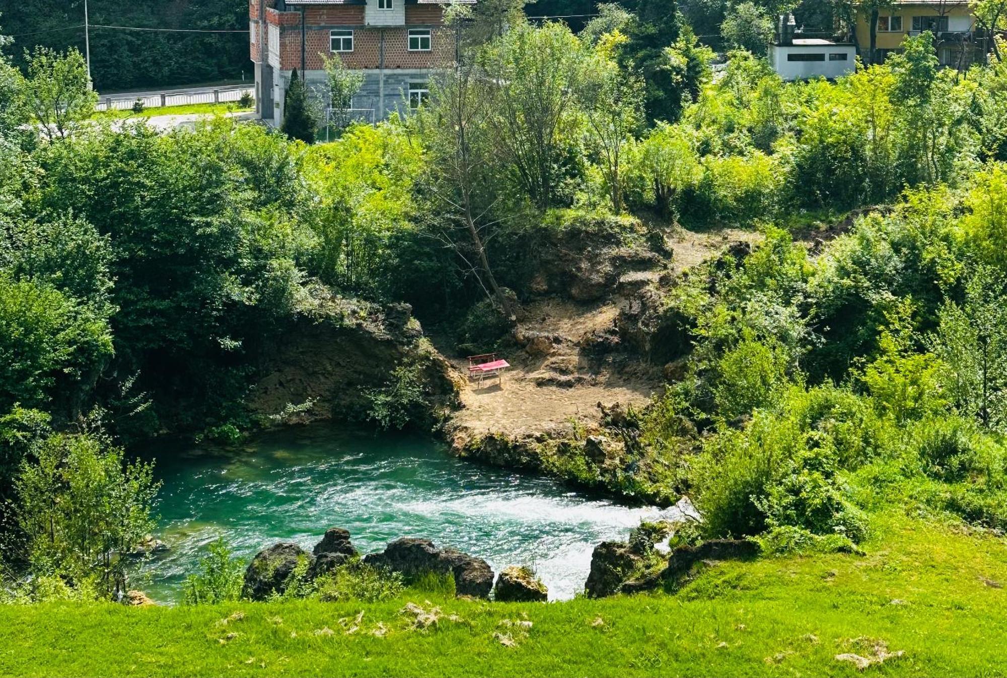 Apart Cobras Jajca Kültér fotó